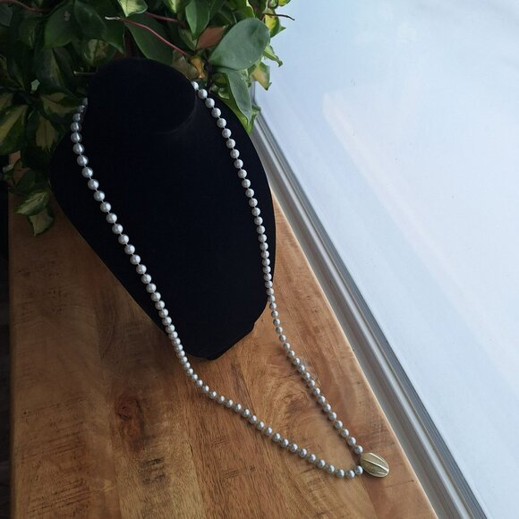 Vintage Double Strand Faux Pearl Necklace Gray Clasp Pendant 20 Inch - Picture 6 of 11